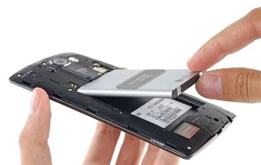 В ближайшие 2-года, ЕС введет правило для смартфонов – в котором устанавливается правило, что батарея должна быть съемной!